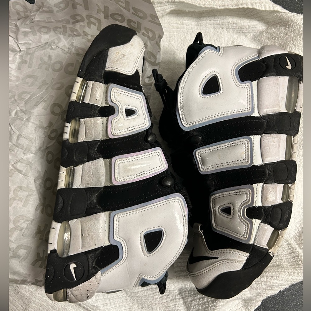 Nike Uptempo Black and White